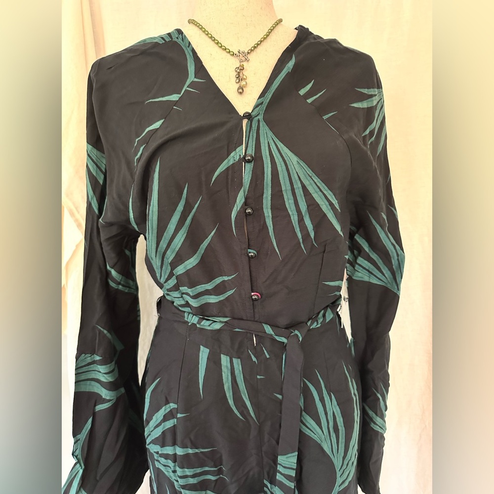 Billabong Jumper Jumpsuit Womens MED Botanical Print Floral Born With It